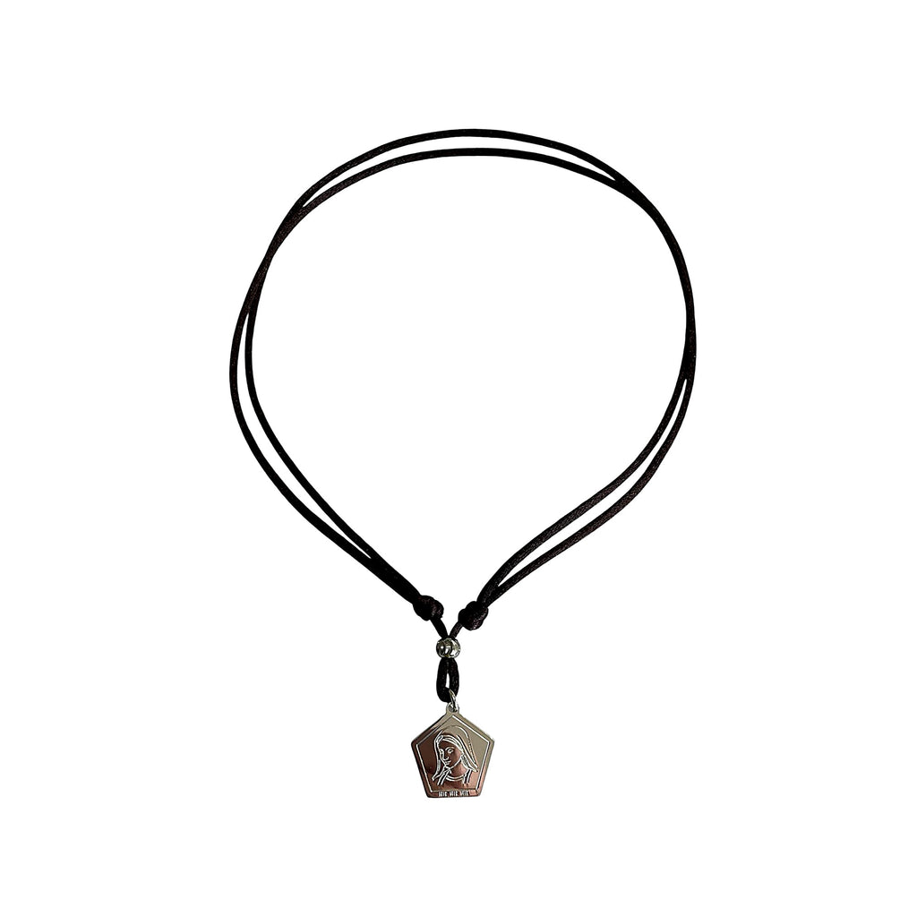 Medalla con cordón de seda satinada