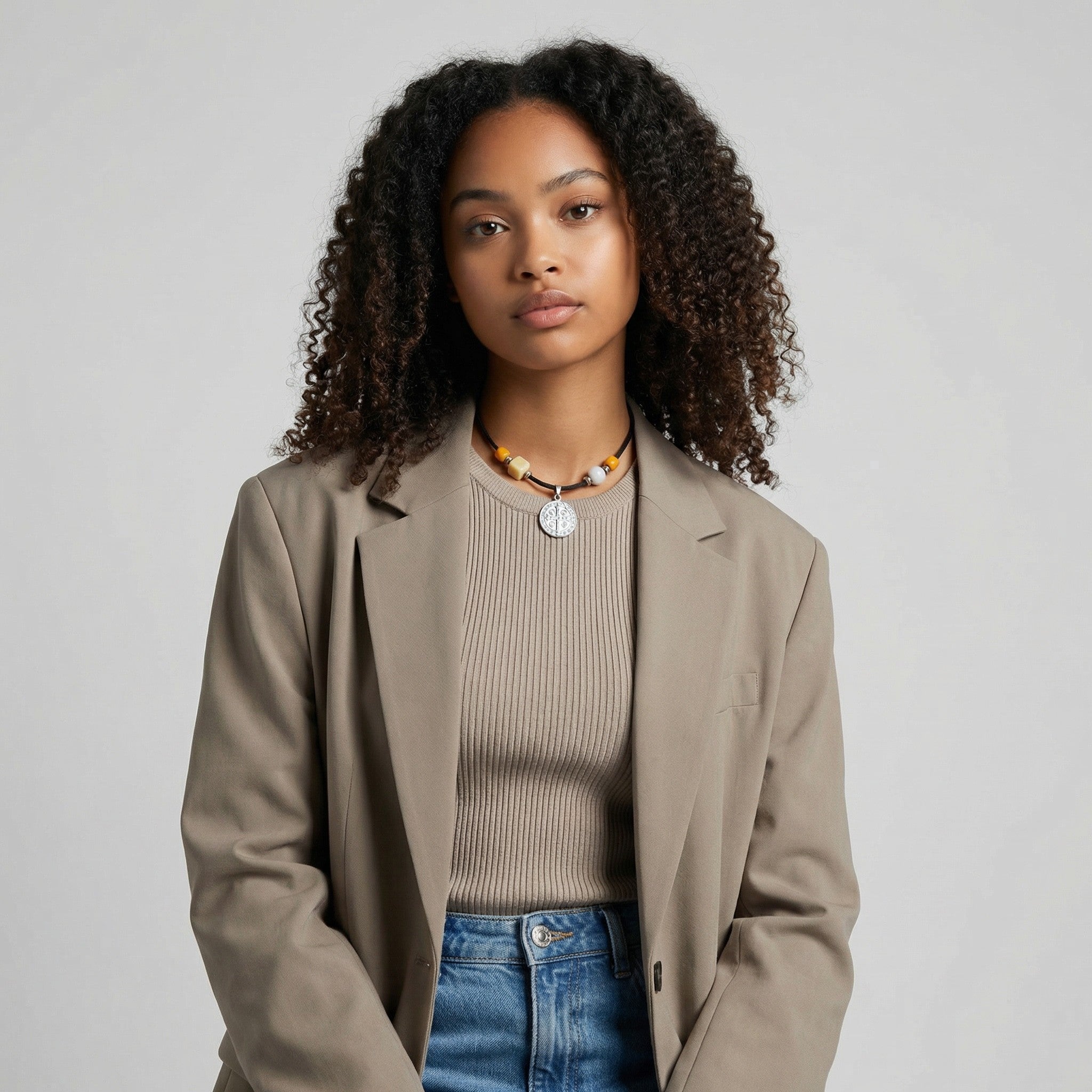 Collar San Benito Luz en la Noche