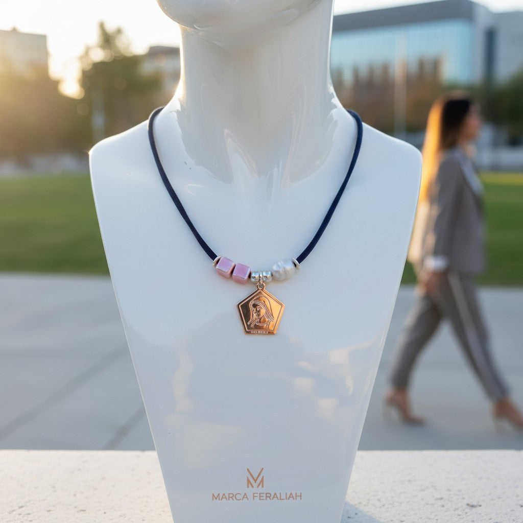 ¡PAZ, PAZ, PAZ! En Marcha · azul marino y rosa