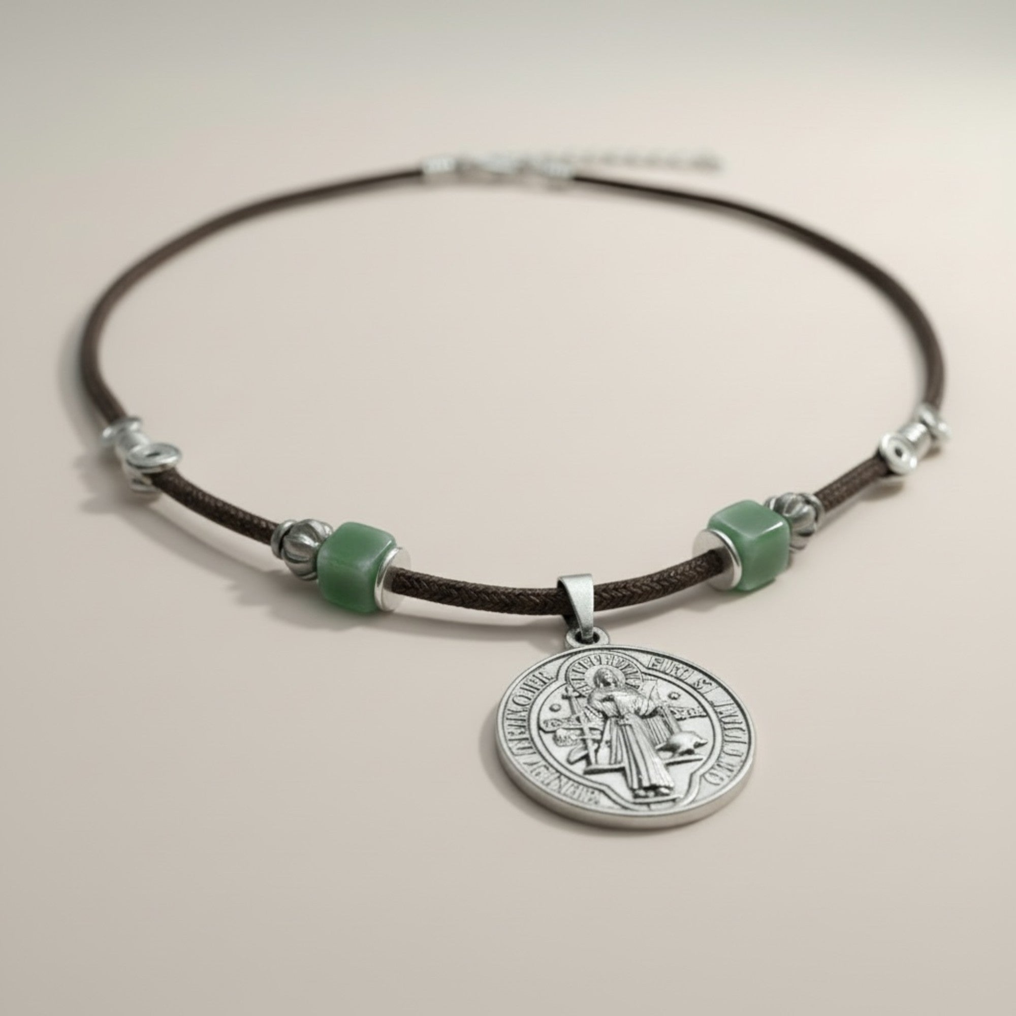 Collar San Benito Olivo Franciscano