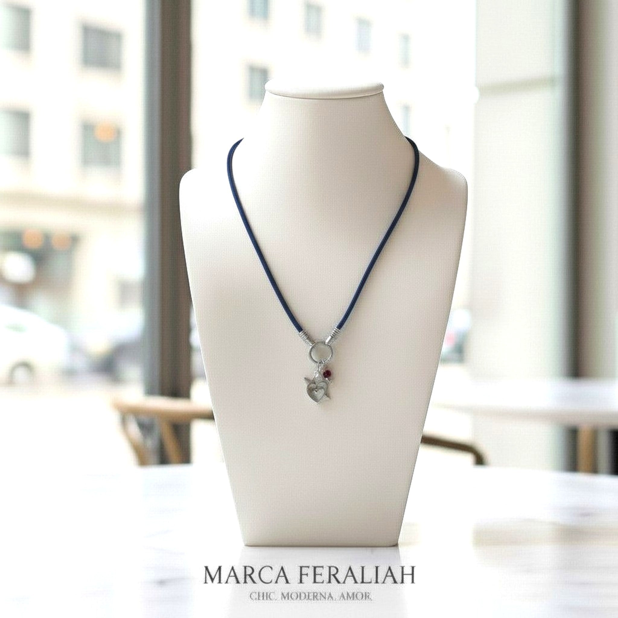 Detente, Sagrado Corazón de María plata de ley 925