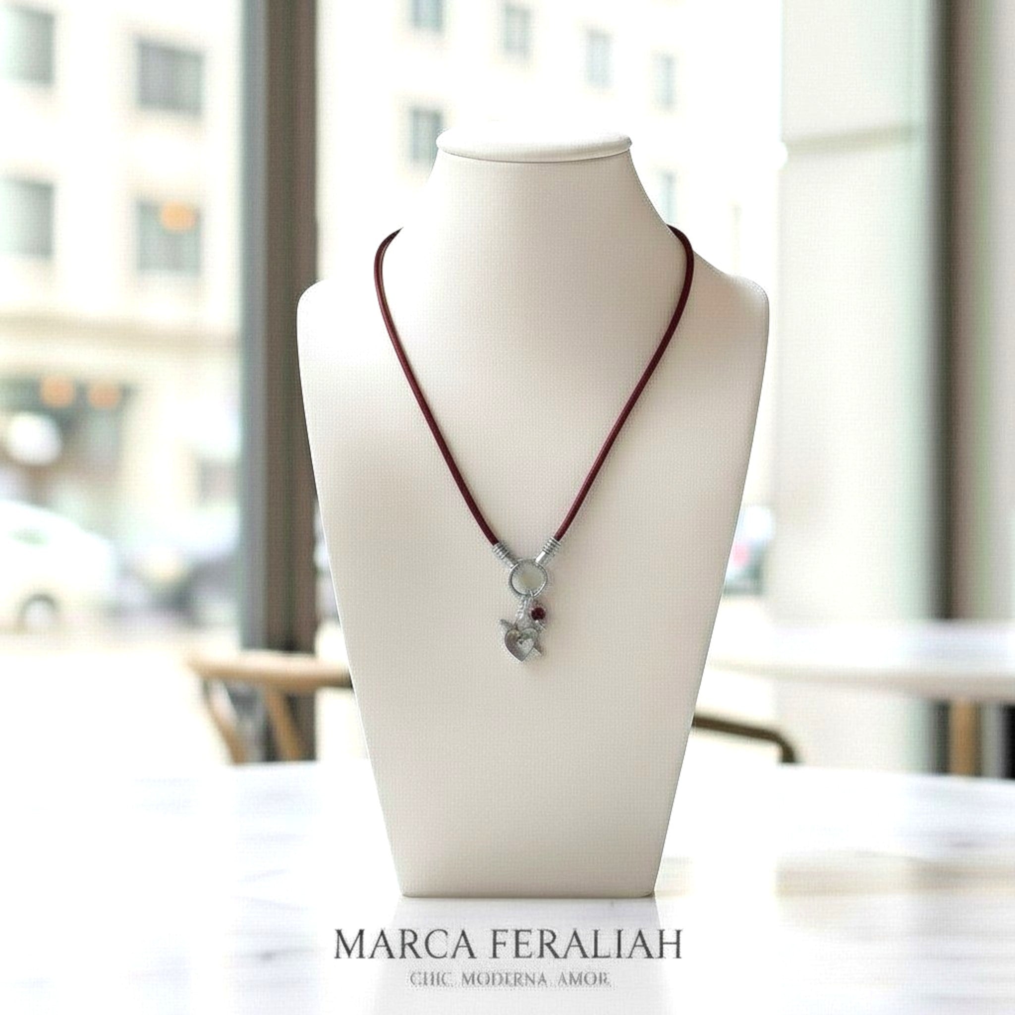 Detente, Sagrado Corazón de María plata de ley 925